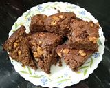 A picture of step 6 of Wheat Brownie cake with masala milk.