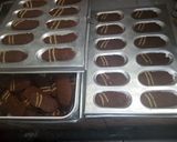 Foto langkah ke 7 dari resep Lidah kucing coklat.