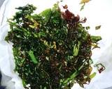 Crackling Spinach recipe step 2 photo