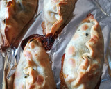 Foto del paso 6 de la receta: Empanadas al horno con albahaca, mozzarella y cherry