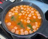 Foto langkah ke 4 dari resep Sop Merah Surabayaan ala Belanda Holandaise Sederhana Enak.