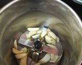 A picture of step 2 of Momos Schezwan Chutney.