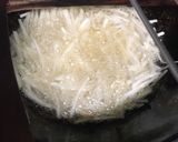 Foto langkah ke 4 dari resep “Mie Kremes” Singkong.