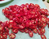 Foto langkah ke 1 dari resep Sambal Jamblang Ayam Suwir.