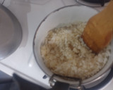 Foto del paso 2 de la receta: Torta invertida de manzanas económica y fácil