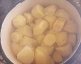 Foto del paso 3 de la receta: Puré con bistec de panita ensalada habas con cebolla