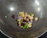 A picture of step 2 of Szechwan Pepper manchow soup.