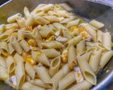 Foto del passaggio 6 della ricetta Pennoni Zucca e Pescespada