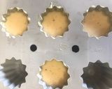 A picture of step 14 of Cannelé de Bordeaux.