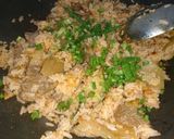 Hình bước làm 1 của món Cơm chiên thịt bò kim chi