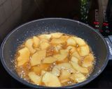 Foto del paso 6 de la receta: Hamburguesa de angus, lacón y manzana al Oporto