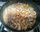 Foto del paso 3 de la receta: Riñones de cerdo al ajillo