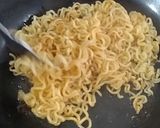 Foto langkah ke 2 dari resep Indomie box.