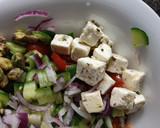 A picture of step 4 of Salad [keto].