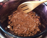 Foto del paso 4 de la receta: Frutillas con Chocolate Derretido