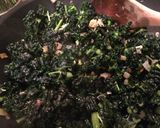 A picture of step 4 of Kale, walnut and anchovy pasta.