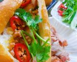 Hình bước làm 5 của món Bánh mì kẹp thịt xá xíu