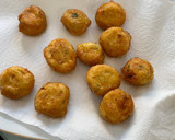 Foto del paso 8 de la receta: Buñuelos de bacalao