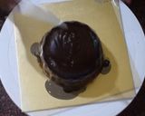 A picture of step 12 of Chocolate Flowing Cake.