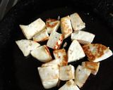 A picture of step 6 of Nawabi paneer.