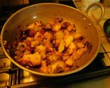 A picture of step 5 of Batata Bhaji(Potato curry).