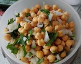 Foto del paso 2 de la receta: Falafel, pan de pita y ensalada con salsa tahini