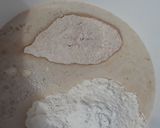 Foto langkah ke 2 dari resep Whole wheat pizza roll alias pizza gulung tepung gandum utuh.