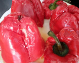 Foto del paso 1 de la receta: Pimientos rojos rellenos de pollo y arándanos