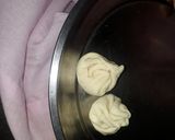 A picture of step 2 of Momos.