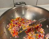 超級簡易偷吃步版 西班牙海鮮燉飯 0失敗父親節大餐🥘的食譜步驟5照片
