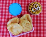 A picture of step 7 of Puri Chole.