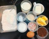Hình bước làm 1 của món Bánh Donut sô cô la (bánh vòng)