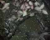 Foto langkah ke 1 dari resep Sayur Bening Kelor.