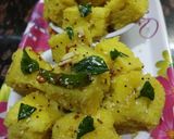 बेसन और सूजी का ढोकला (besan aur suji ka dhokla recipe in Hindi) रेसिपी चरण 1 फोटो