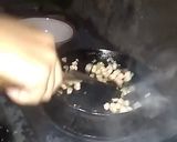 Foto langkah ke 2 dari resep Shrimp Croqutettes.