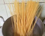 Foto langkah ke 1 dari resep Spaghetti Oglio Olio.