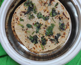 જુવાર ની રોટલી (Sorghum Roti recipe in Gujarati) રેસીપી સ્ટેપ2ફોટો