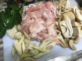 ไก่ผัดเครื่องต้มยำ