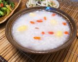 รูปขั้นตอนการทำที่ 2 ของ ข้าวต้มแปะก๊วยเก๋ากี๊ 白果枸杞粥