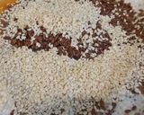 Gluténmentes, élesztőmentes sajtos stangli és zsemle recept fázis 1 fotója