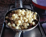 Foto del paso 6 de la receta: Revuelto de ñoquis, calabacín y berenjenas
