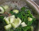 Foto langkah ke 3 dari resep Bening, Oyong, Wortel.