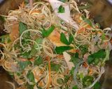 Hình bước làm 8 của món Gỏi Gà Hoa Chuối