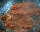 A picture of step 1 of Tomato Chutney Chawal.