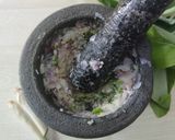 Gambar langkah 2 resipi Talapia Masak Lemak Cekur.