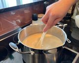 A picture of step 4 of All-Saints Sweet Anise Pudding ("Gachas dulces de anís").