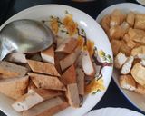 Hình bước làm 4 của món Bún riêu, chả cá