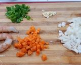 Foto del paso 2 de la receta: Verdinas con gambones y calamares (otra versión)