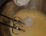 Foto del paso 3 de la receta: Torta esponjosa de vainilla