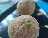 कान्हा साठी पौष्टिक पंजिरी लाडू... (panjiri ladoo recipe in marathi) रेसिपी स्टेप 3 फोटो 